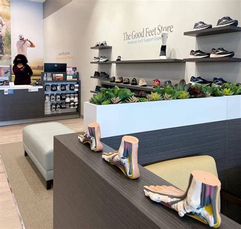 Fleet Feet is a running store that has been providing quality products and services to runners for over 40 years. They offer a wide range of products from running shoes and apparel...